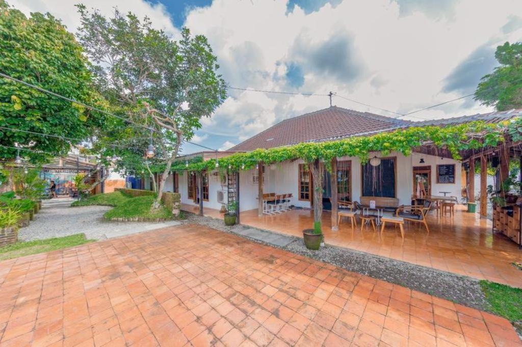 Bhumi Hostel يوغياكارتا المظهر الخارجي الصورة
